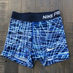 Women’s Nike Pro shorts